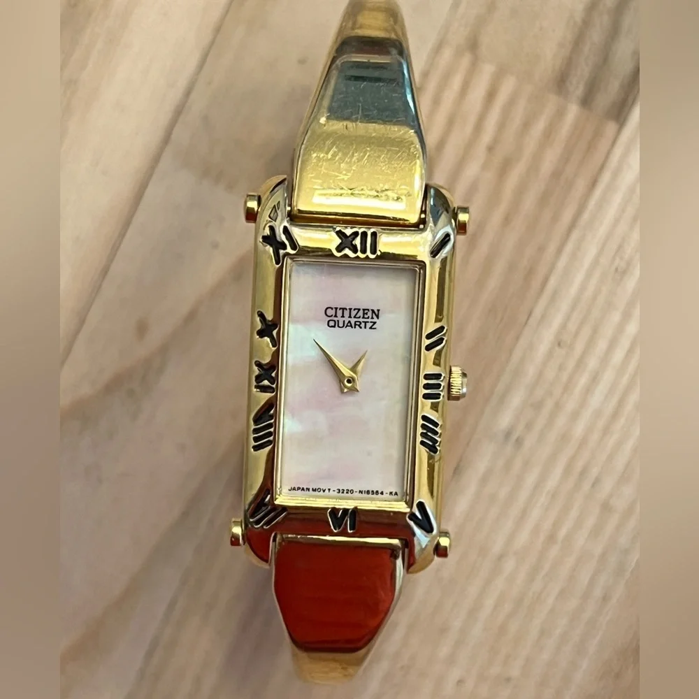 Citizen Ladies Watch Gold-Tone Bangle Bracelet Rainbow Pearl Rectangular Dial
